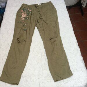 Oslo Womens Size 10P Drawstring Elastic Waist Cut Out Knee Cropped Pants Green